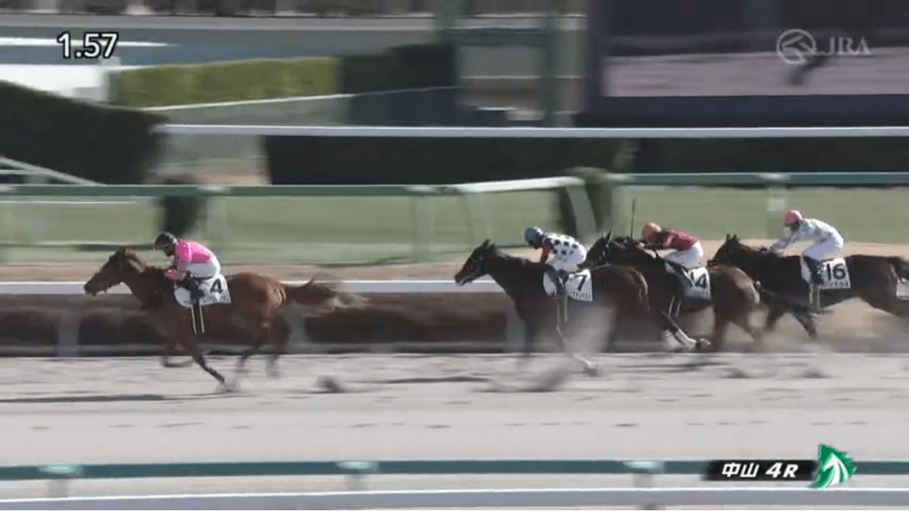 トーアエレクトラム(オルフェーヴル産駒)がゴール前突き抜け新馬勝ち