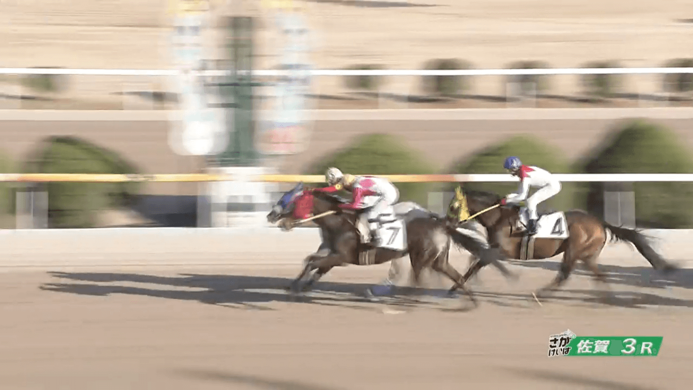 オグリマックイーン（ギンザグリングラス産駒）が接戦制して3勝目