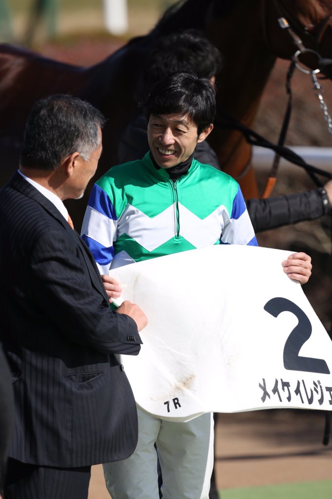 レジェンドに導かれ、メイケイレジェンド再スタートの2勝目 @copy; @photoship さん